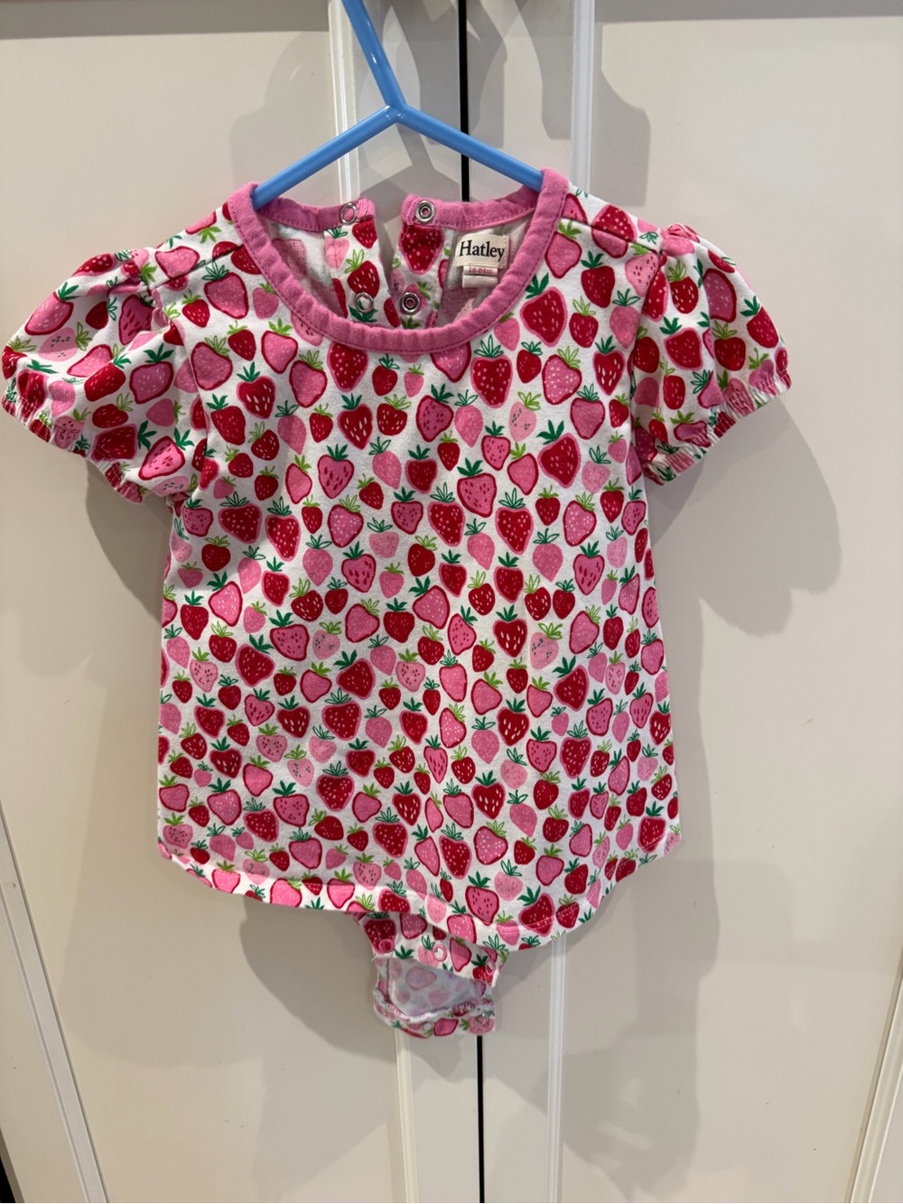 Hatley 18-24m Strawberry Print Baby Romper - Pink & Red